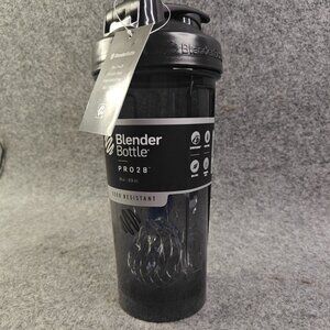 NEW Blender Bottle 28 oz. Pro Series Shaker Bottle with Loop Top NWT